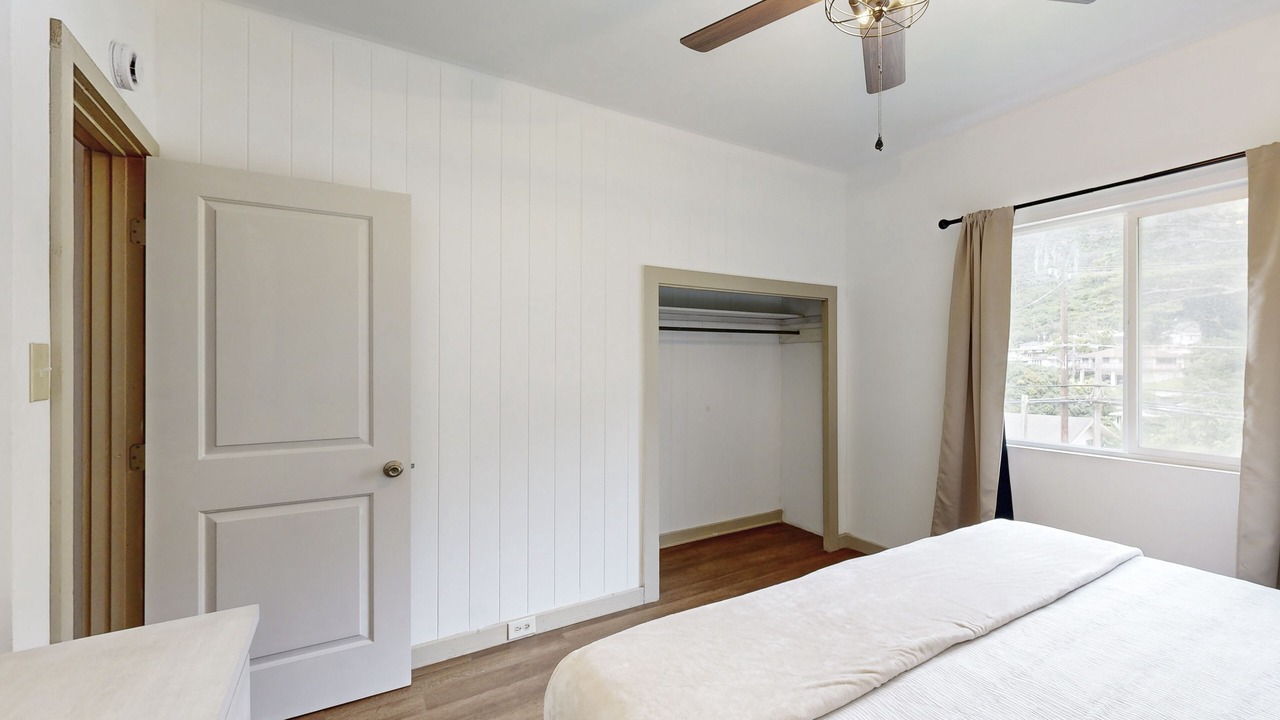 Photo of Bedroom in Kalihi Valley