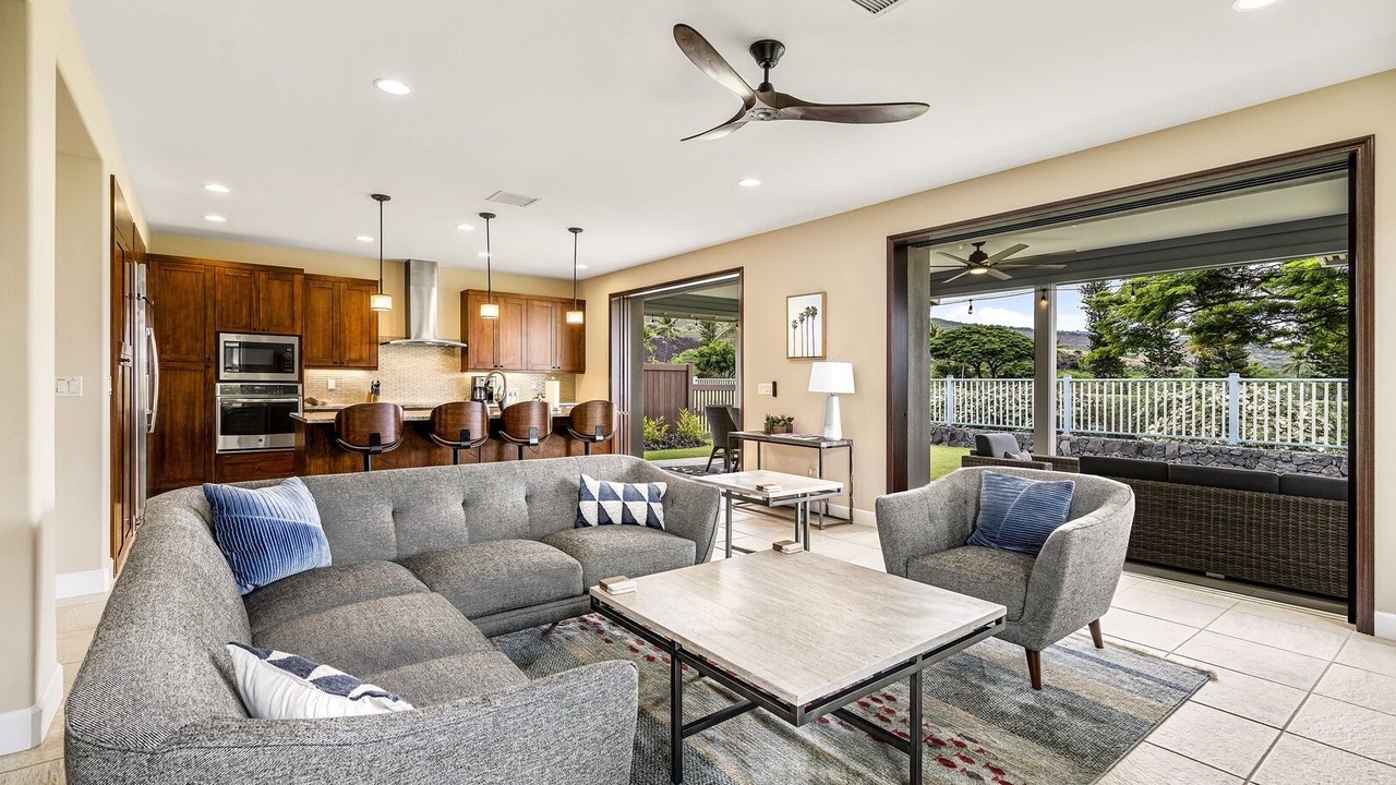 Photo of Livingroom in Keauhou
