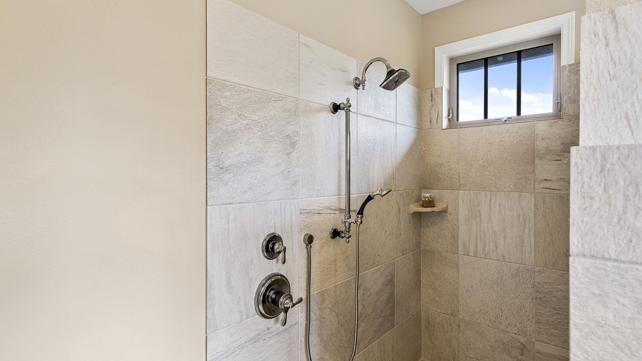 Photo of Bathroom in Keauhou