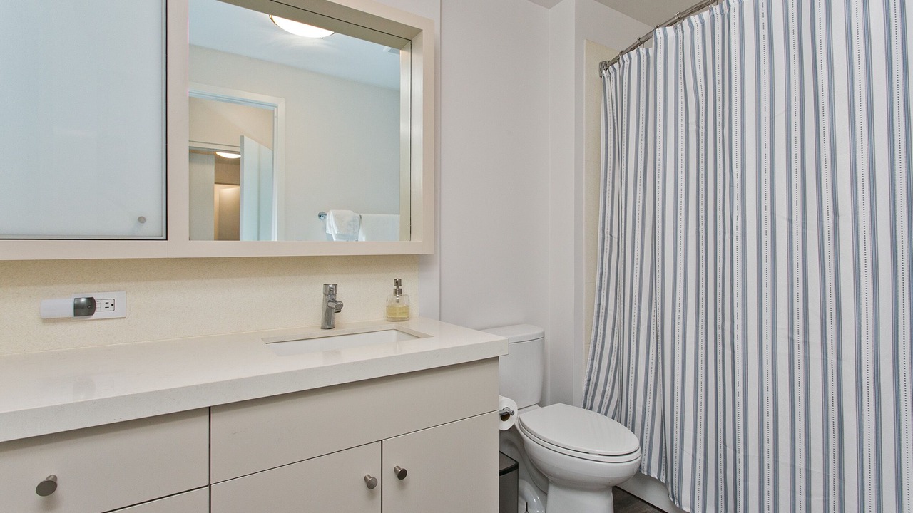 Photo of Bathroom in Hawaii Kai
