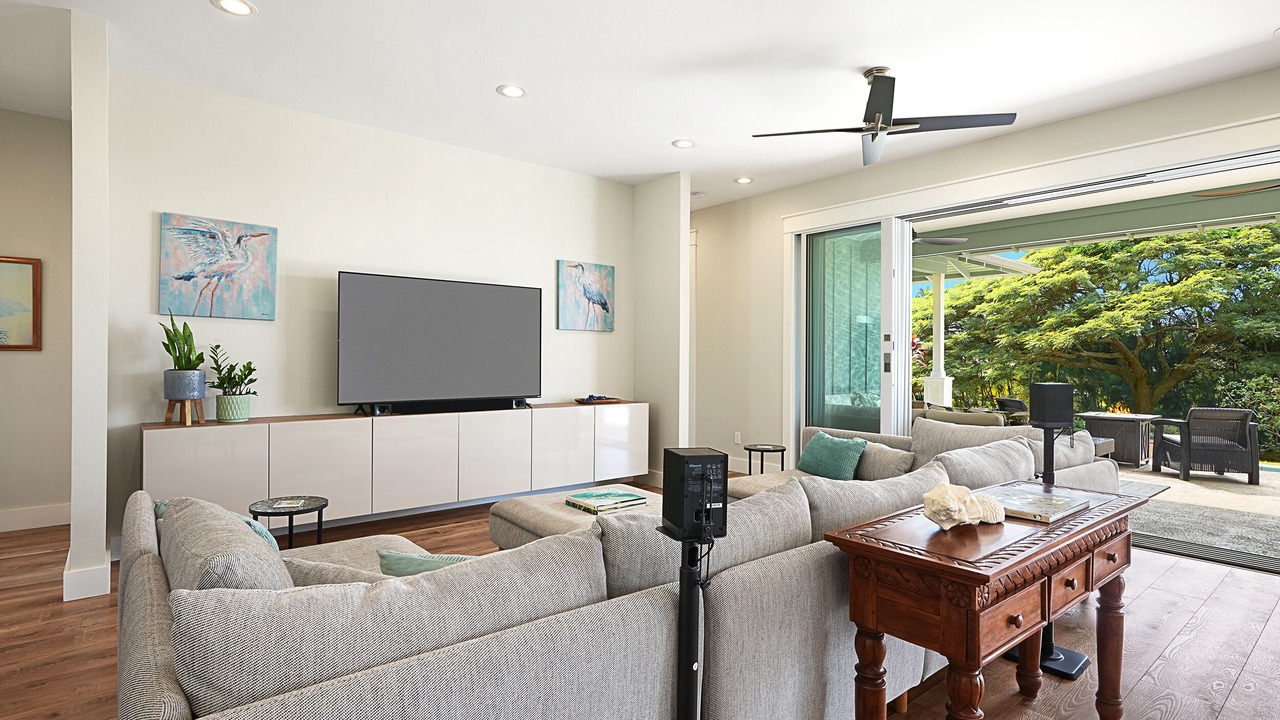 Photo of Livingroom in Poipu