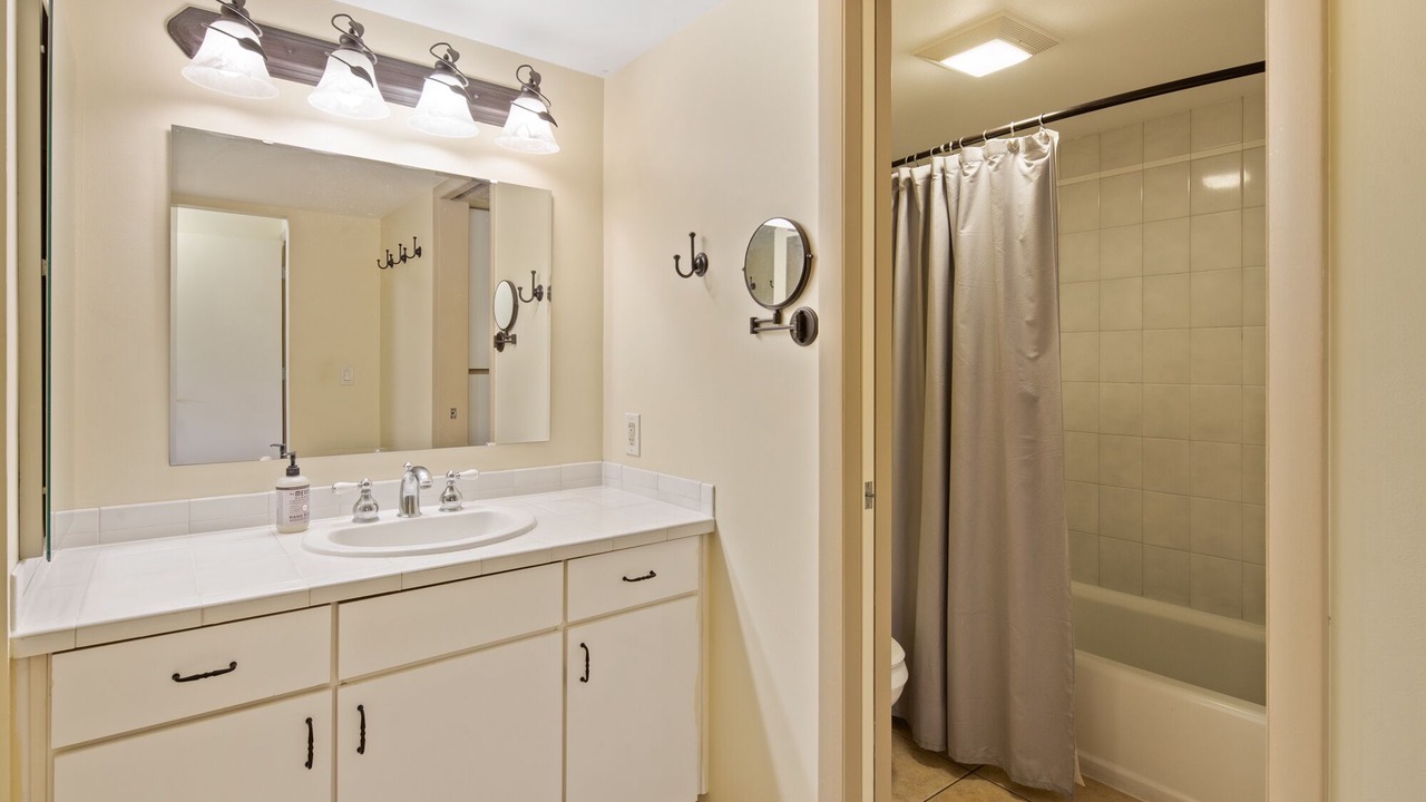 Photo of Bathroom in Waikoloa Village