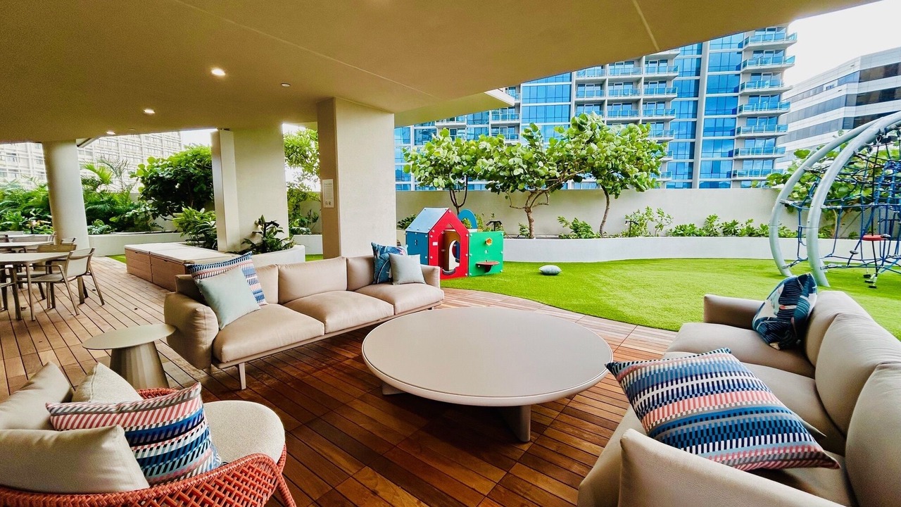 Photo of Patio Balcony in Ala Moana