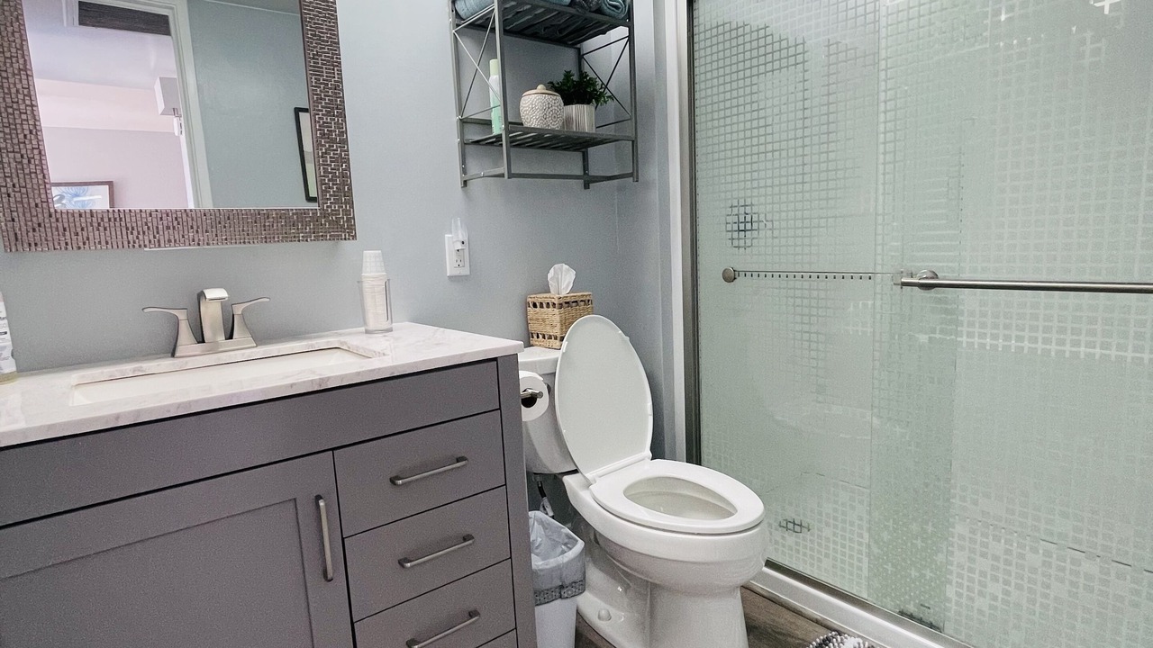 Photo of Bathroom in Makaha