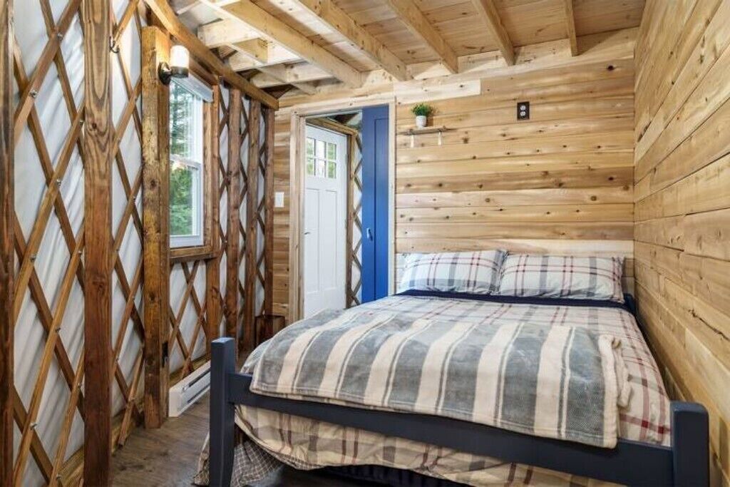Photo of Bedroom in North Penobscot