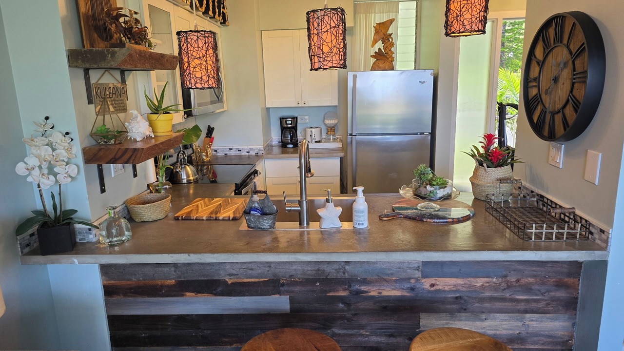 Photo of Kitchen in Makaha