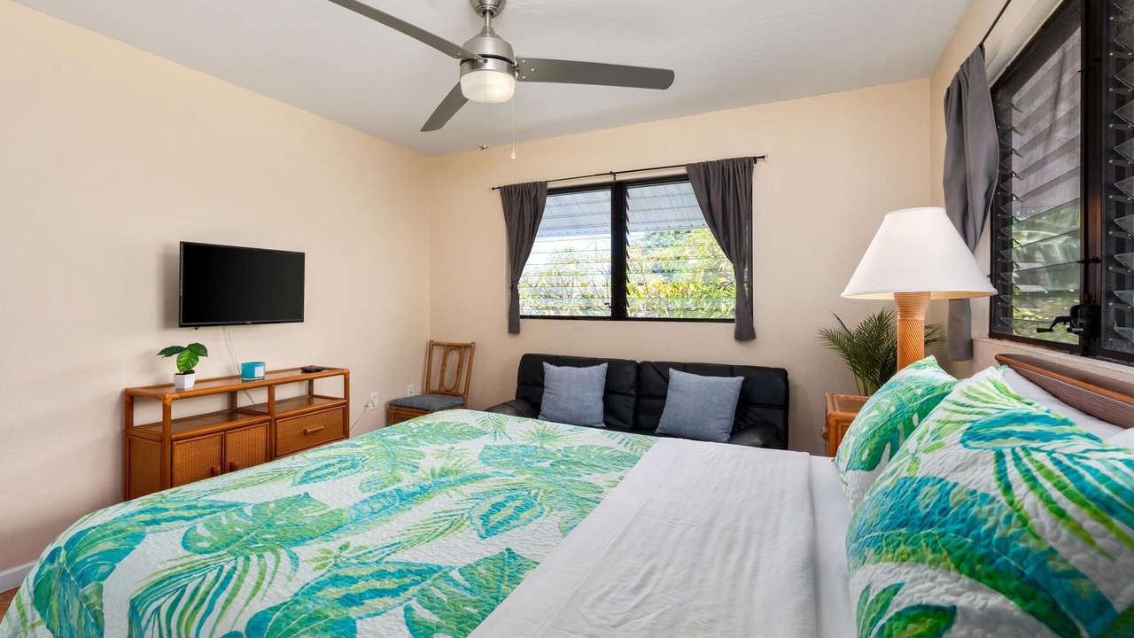 Photo of Bedroom in Kona Palisades