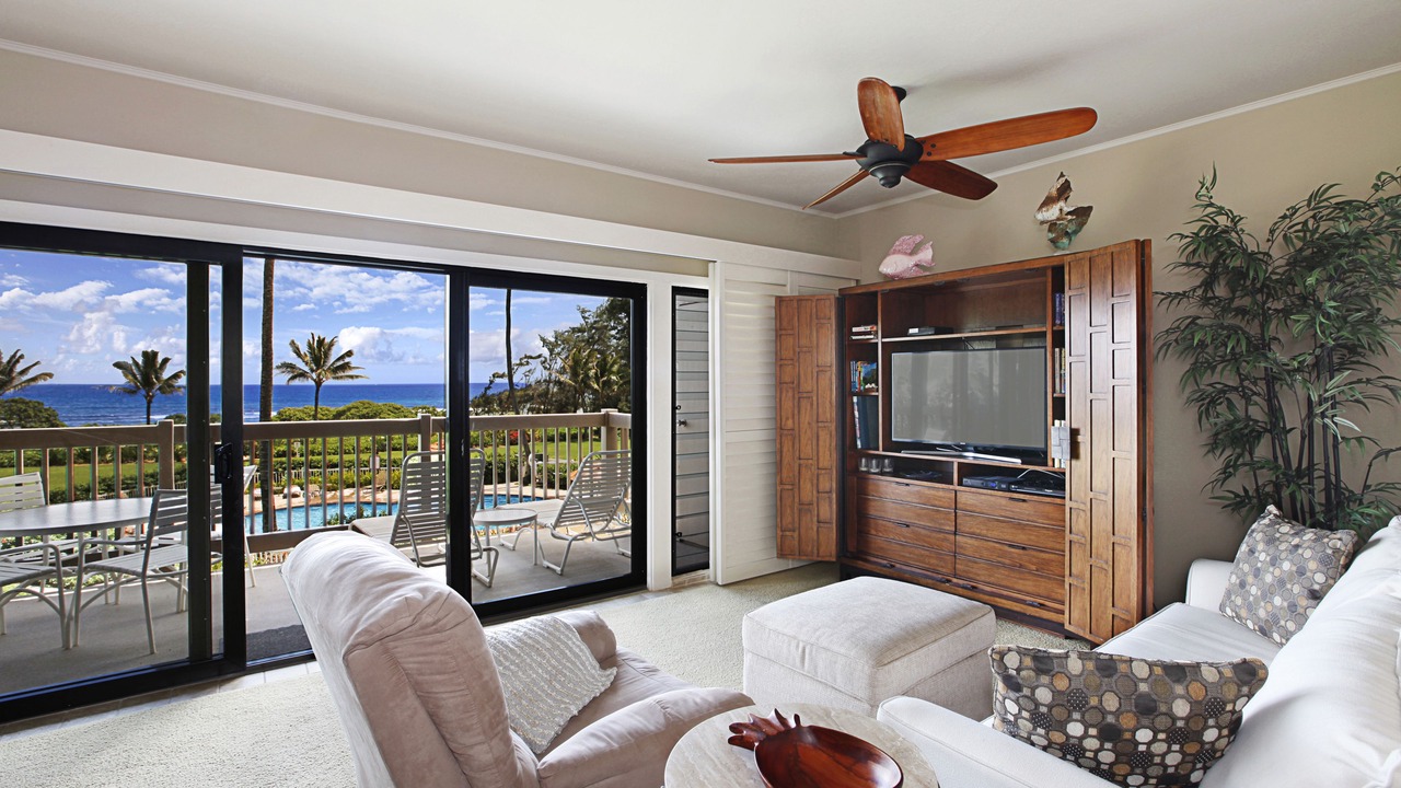 Photo of Livingroom in Lihue