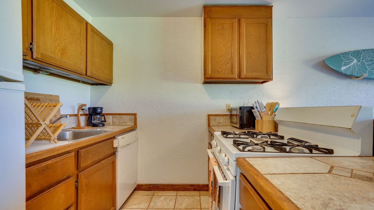 Photo of Kitchen in Kaunakakai