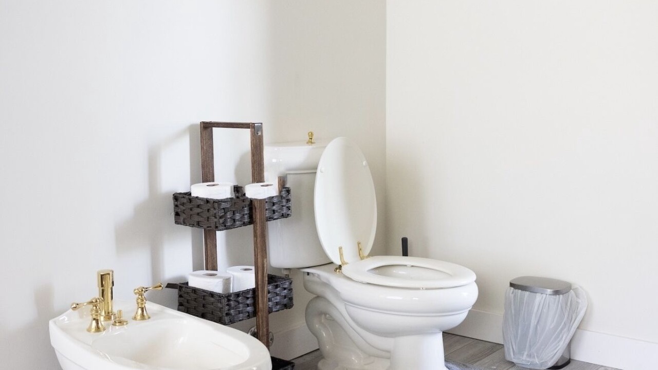 Photo of Bathroom in Wailuku