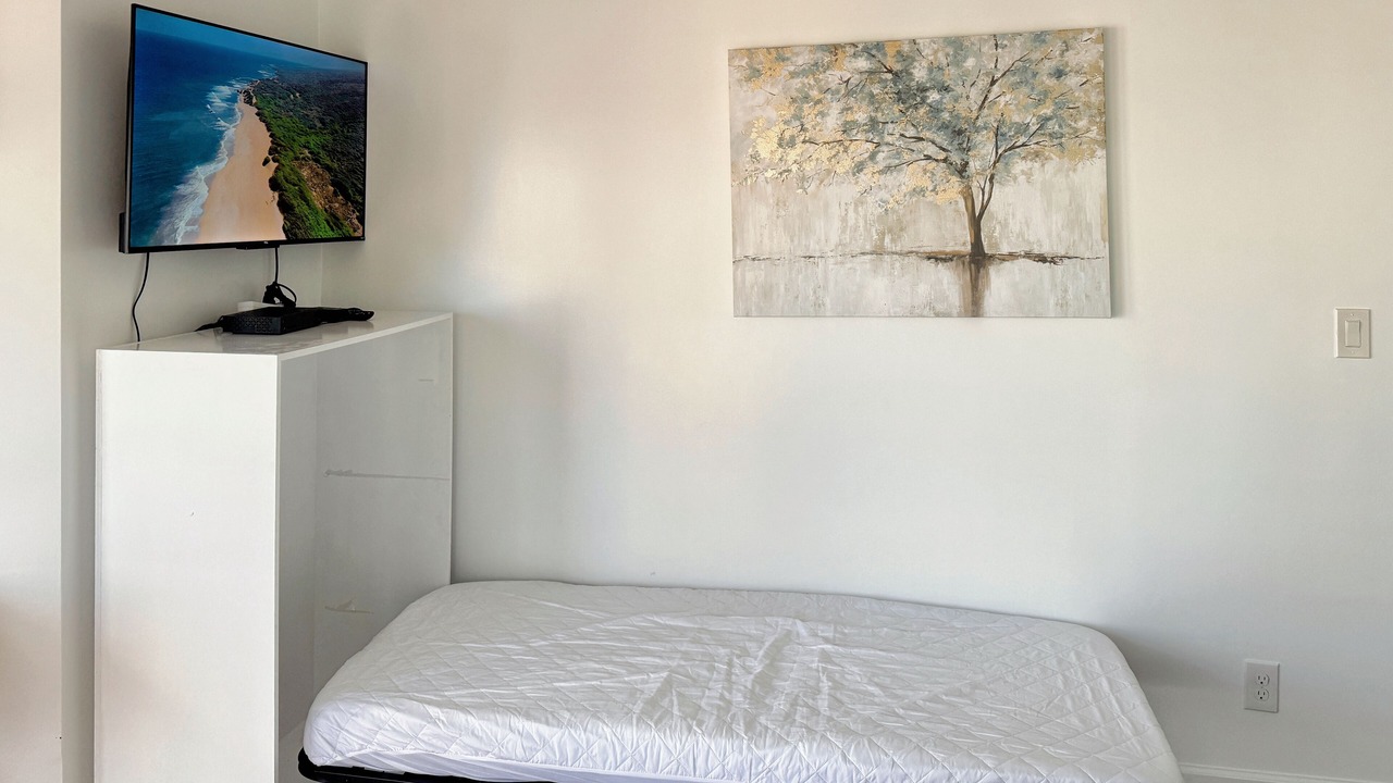 Photo of Bedroom in Downtown Honolulu