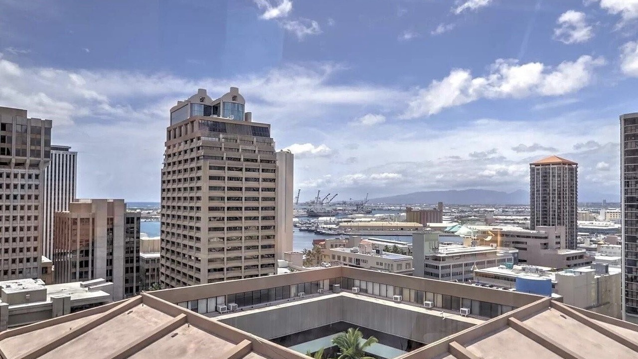 Photo of Others in Downtown Honolulu
