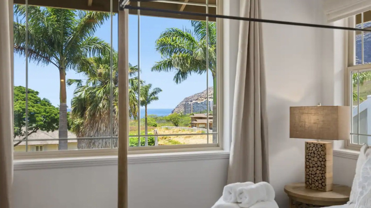 Photo of Bedroom in Makaha Valley