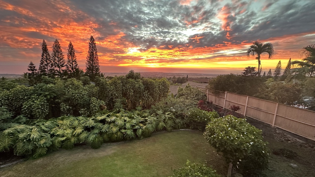 Photo of Outdoor in Kona Palisades