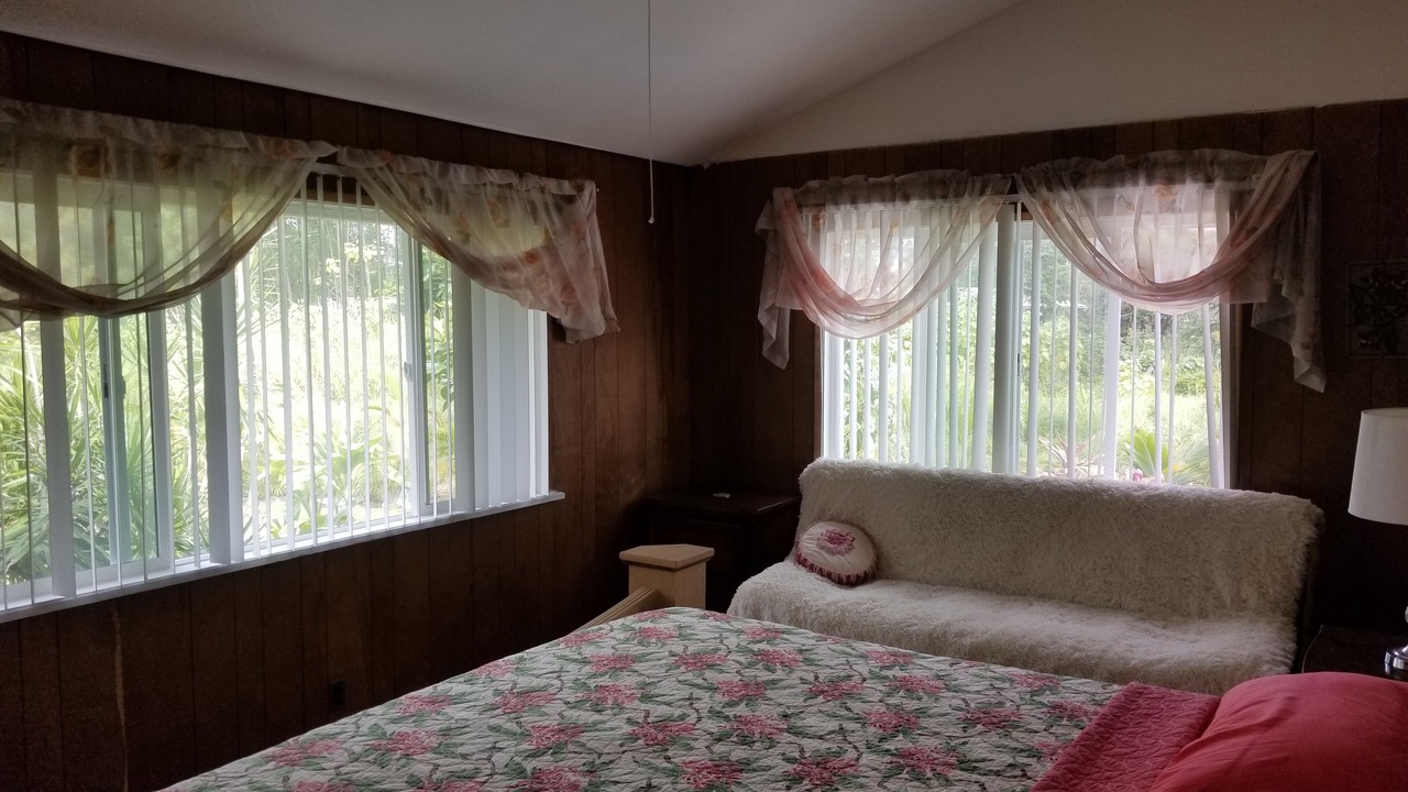 Photo of Bedroom in Keaau