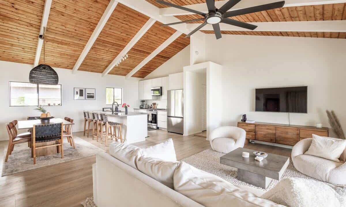 Photo of Livingroom in Kealakekua