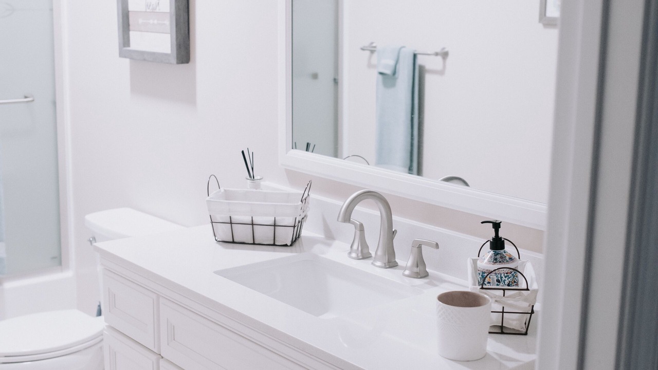 Photo of Bathroom in Central Newport News