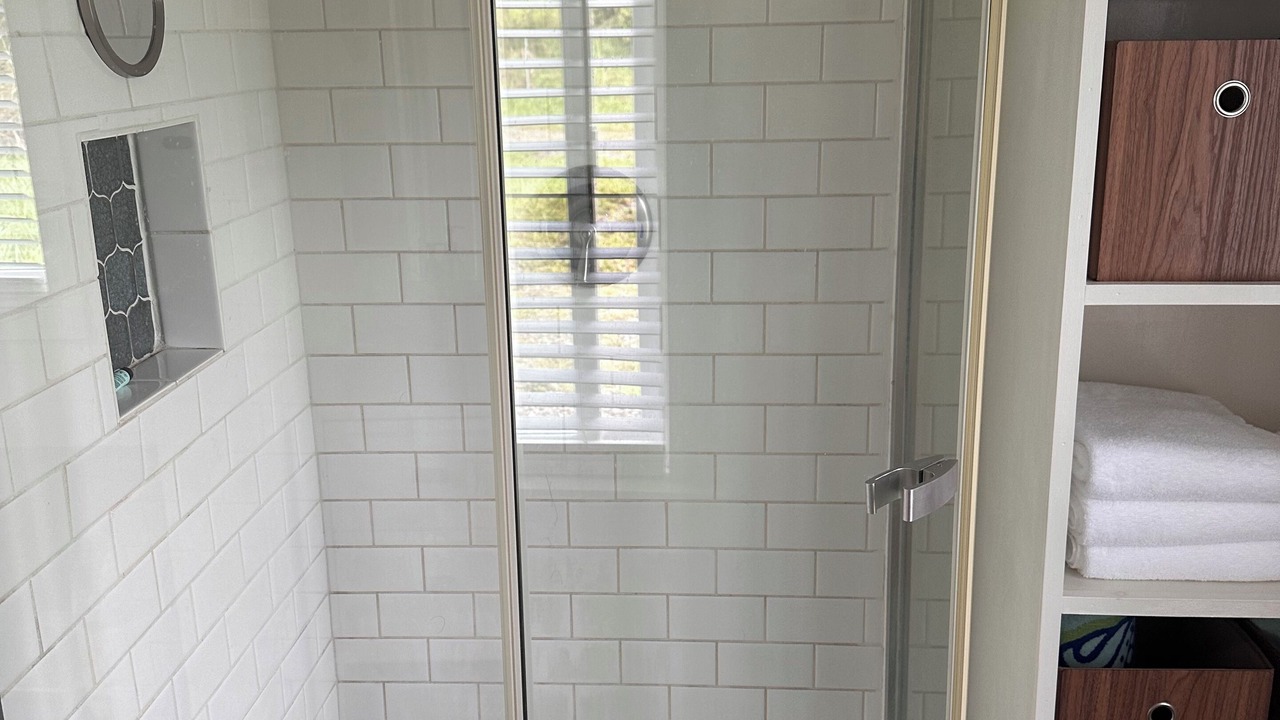 Photo of Bathroom in Hilo