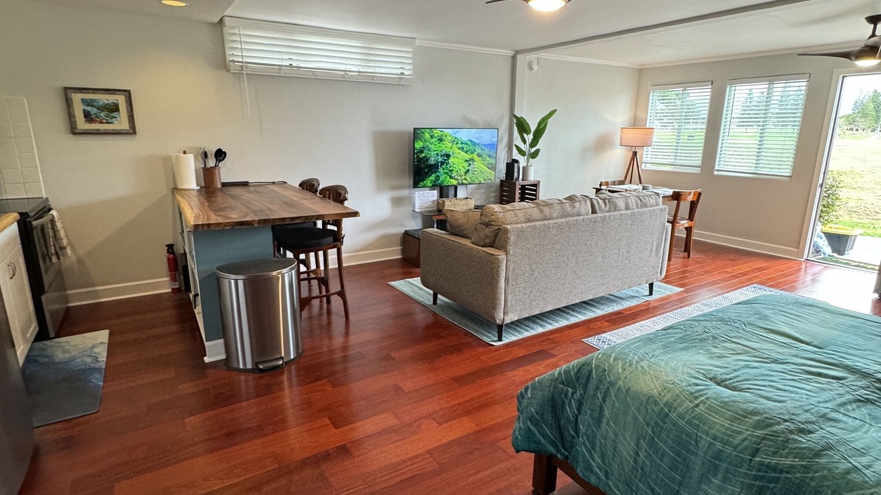 Photo of Livingroom in Waikoloa