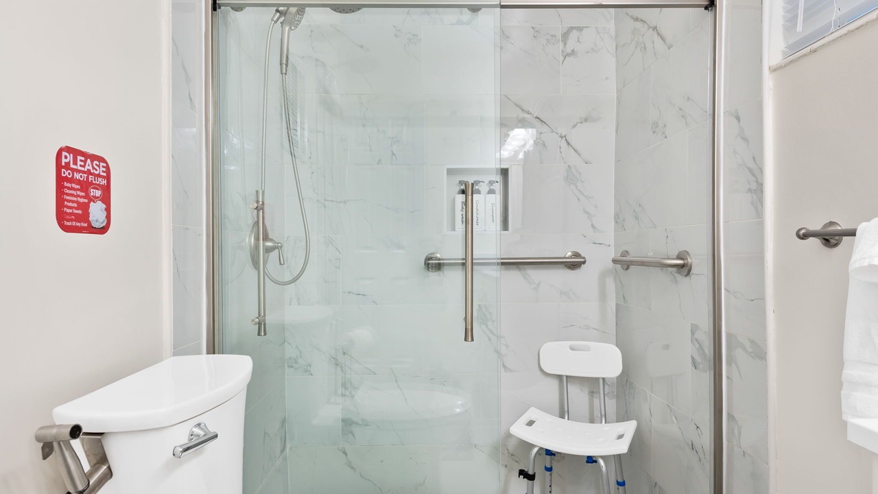 Photo of Bathroom in Miramar