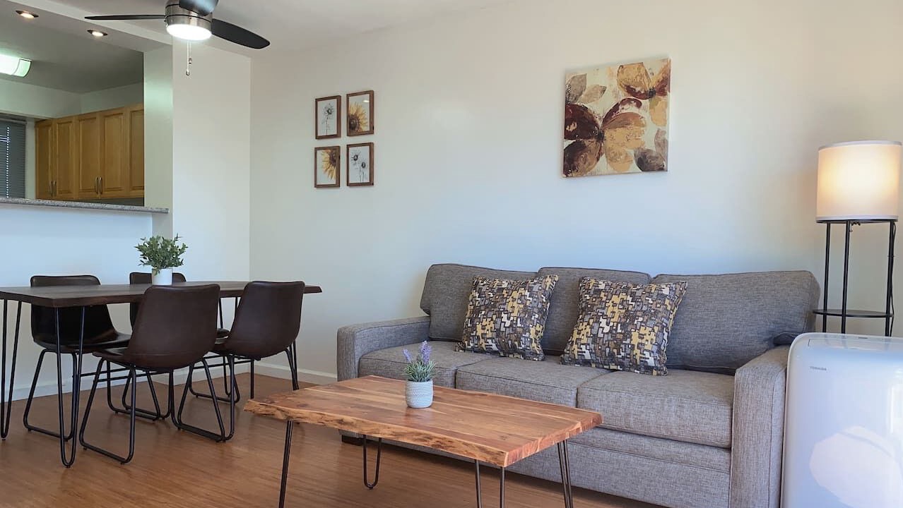 Photo of Livingroom in McCully - Moiliili