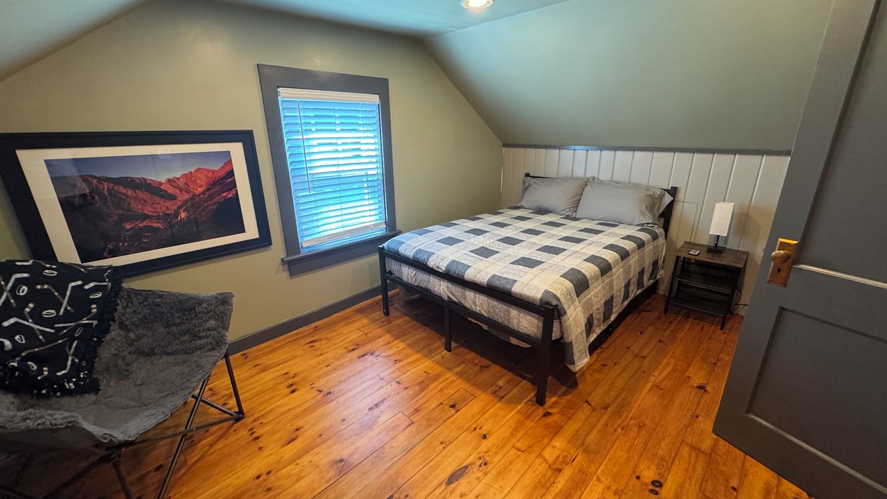 Photo of Bedroom in Brewer