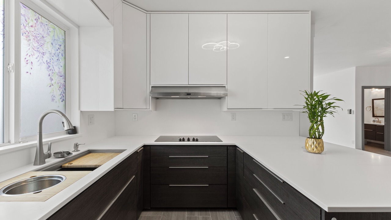 Photo of Kitchen in Portlock