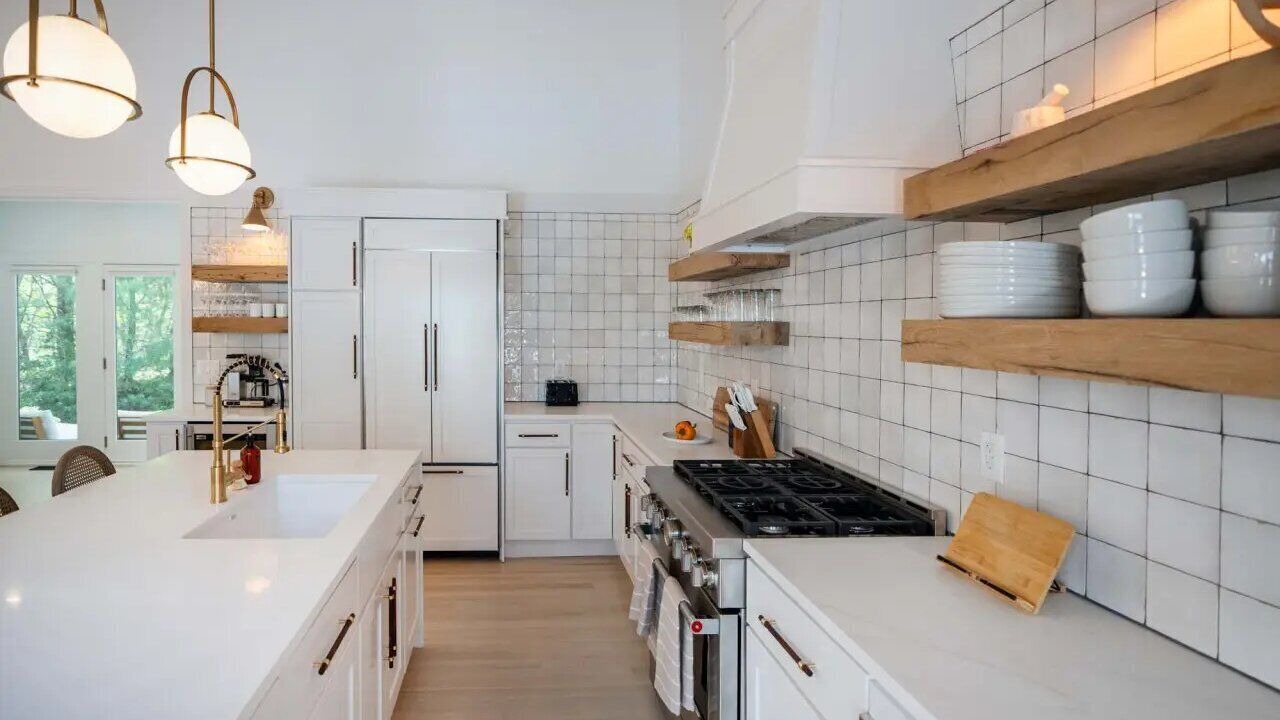 Photo of Kitchen in Northwest Harbor