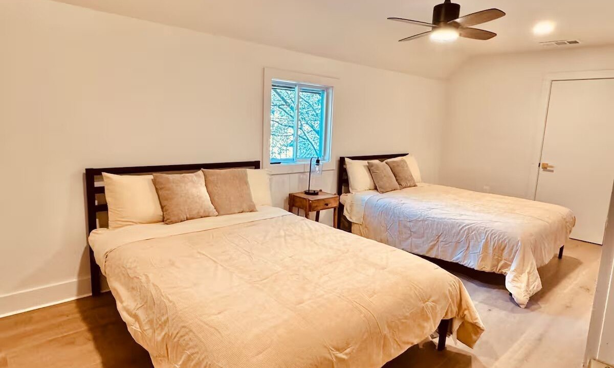 Photo of Bedroom in East Side
