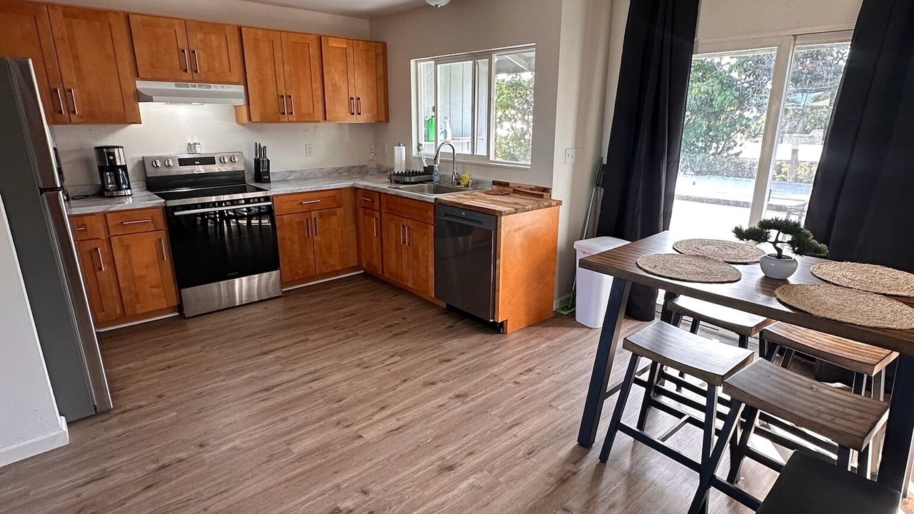 Photo of Kitchen in Waianae