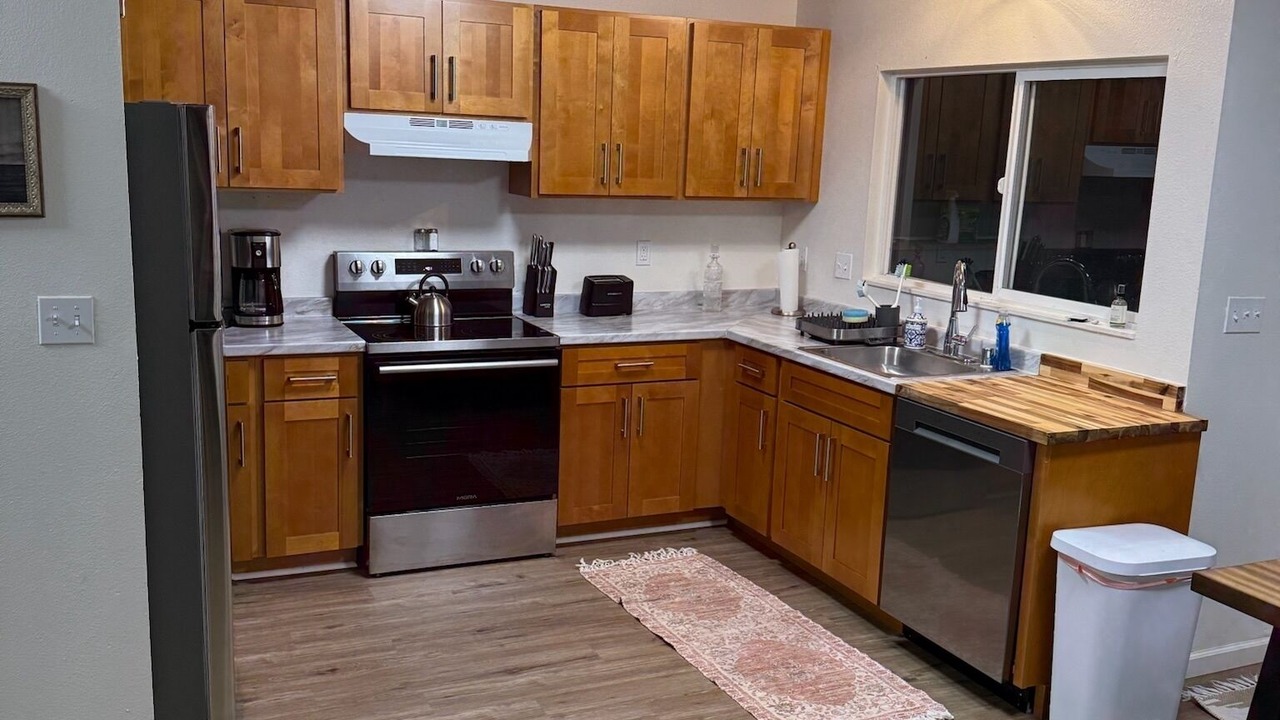 Photo of Kitchen in Waianae
