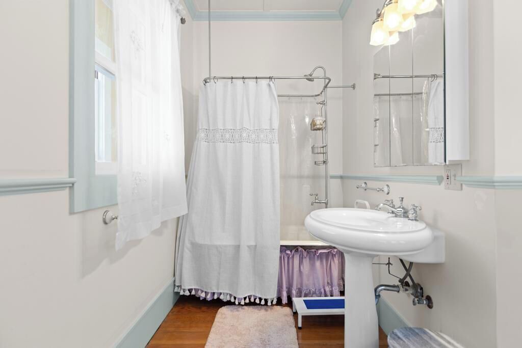 Photo of Bathroom in Hawi