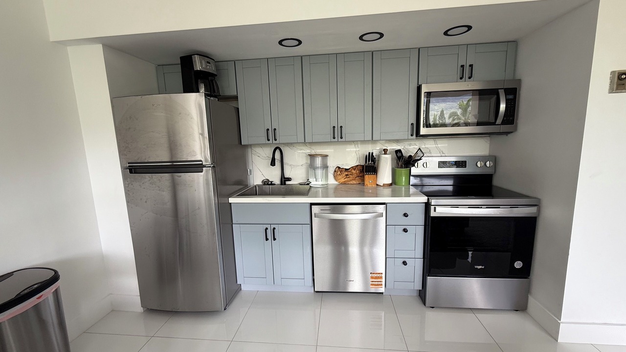 Photo of Kitchen in Makaha