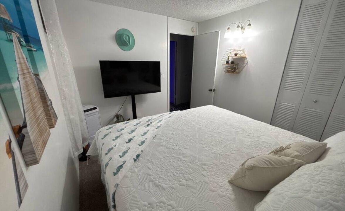 Photo of Bedroom in McCully - Moiliili