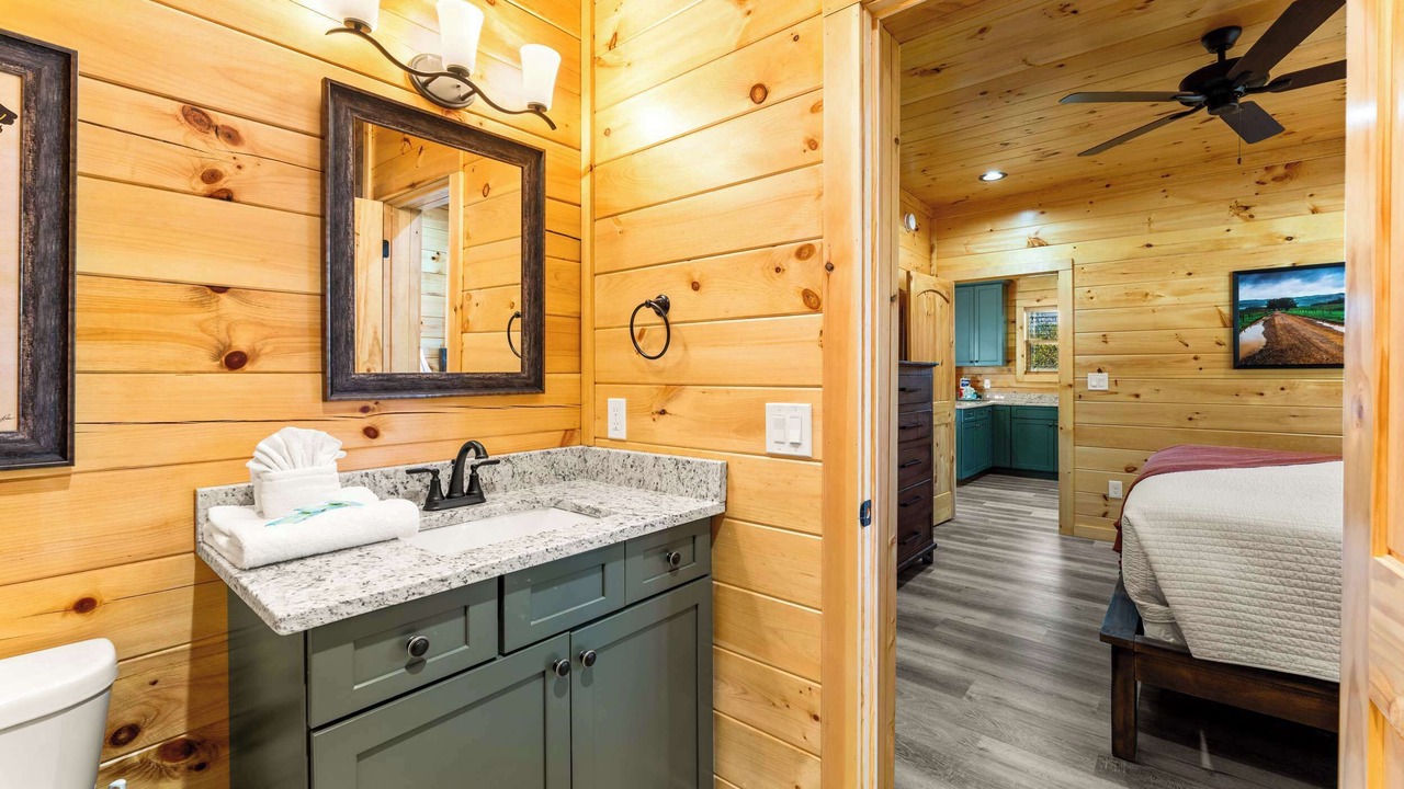 Photo of Bathroom in Black Bear Falls