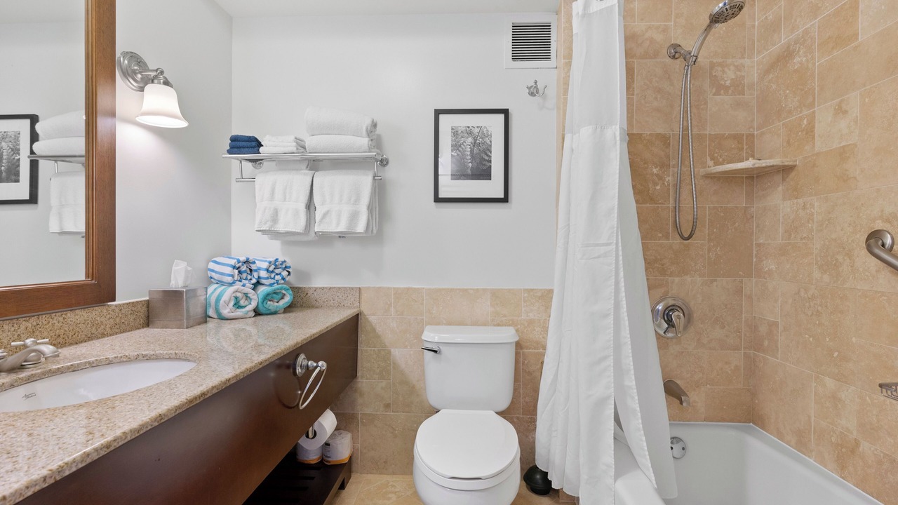 Photo of Bathroom in Hanamaulu