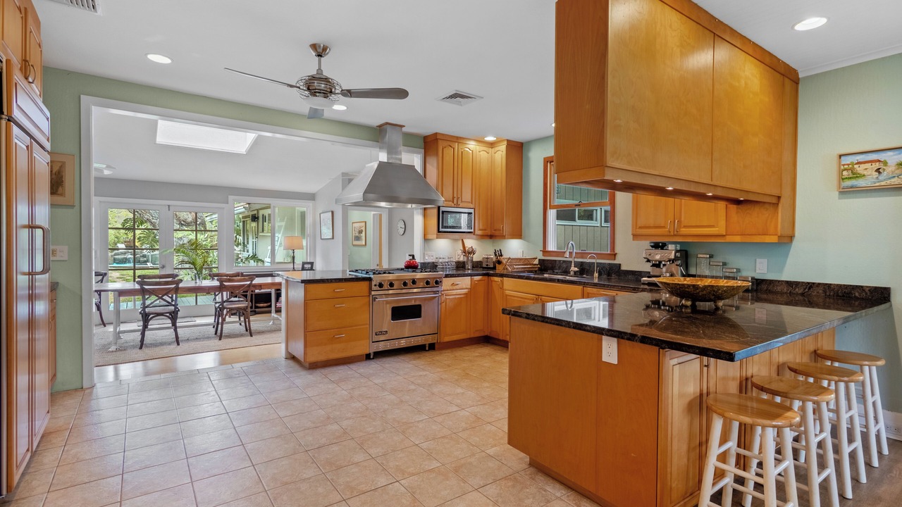 Photo of Kitchen in Lanikai