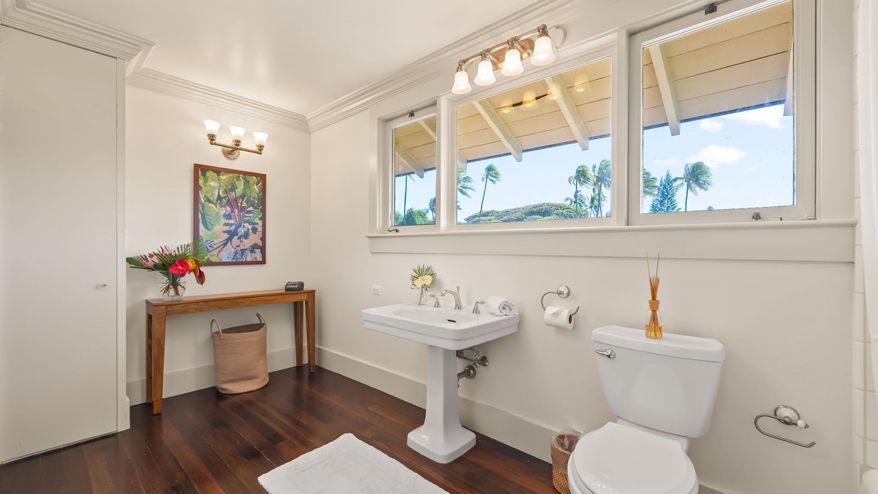 Photo of Bathroom in Kahala