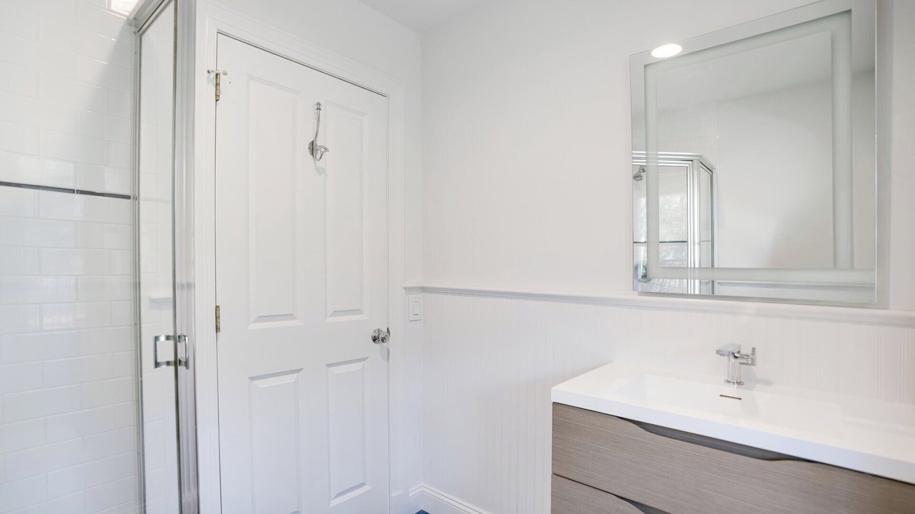 Photo of Bathroom in Northwest Harbor