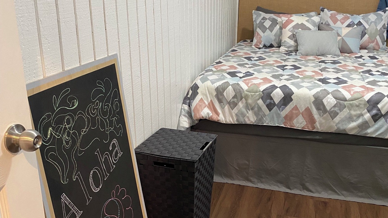 Photo of Bedroom in Nanakuli