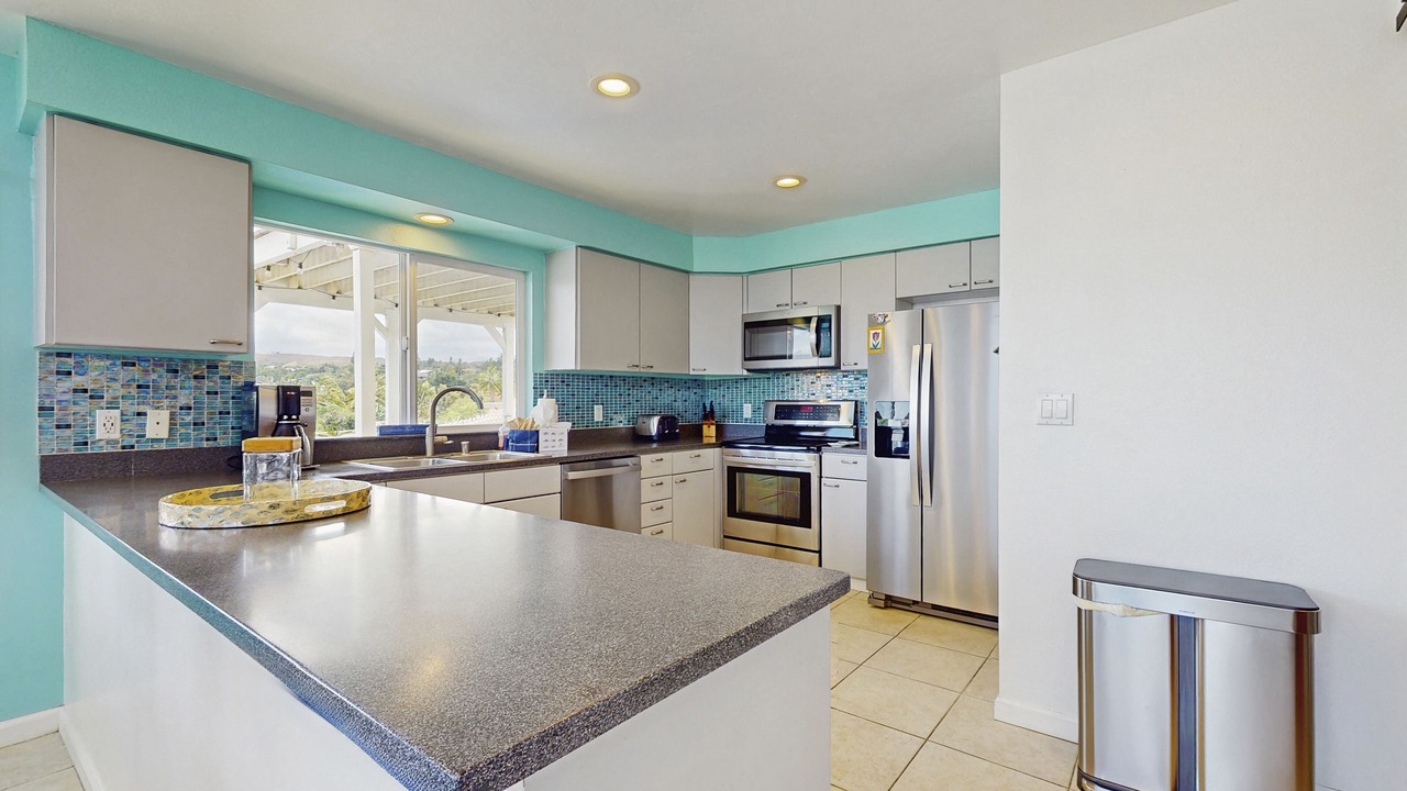 Photo of Kitchen in Waikoloa