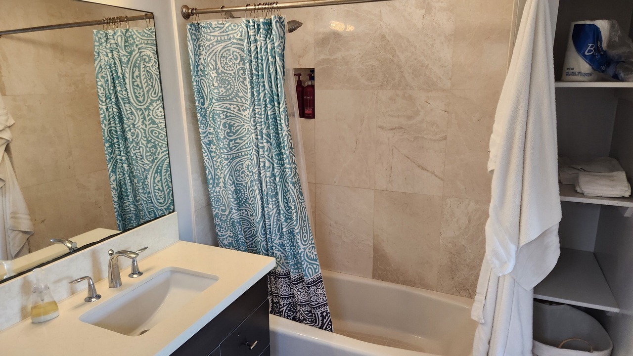 Photo of Bathroom in Portlock