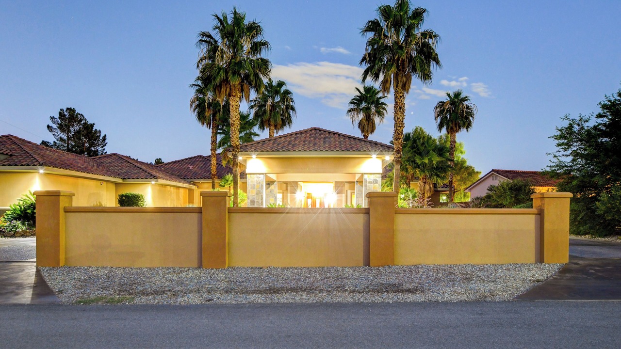 Photo of Outdoor in Spring Valley