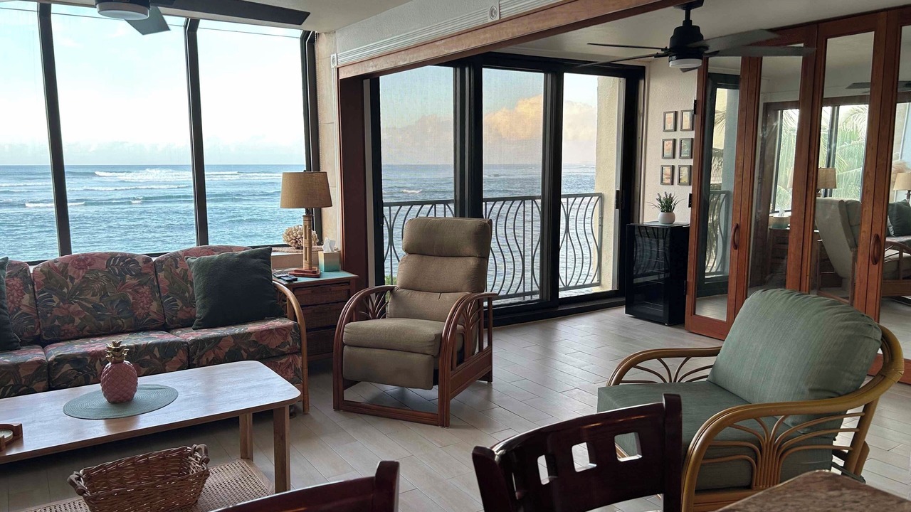 Photo of Livingroom in Mokuleia