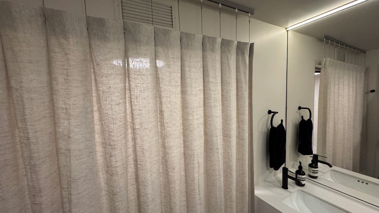 Photo of Bathroom in Diamond Head - Kapahulu - St. Louis