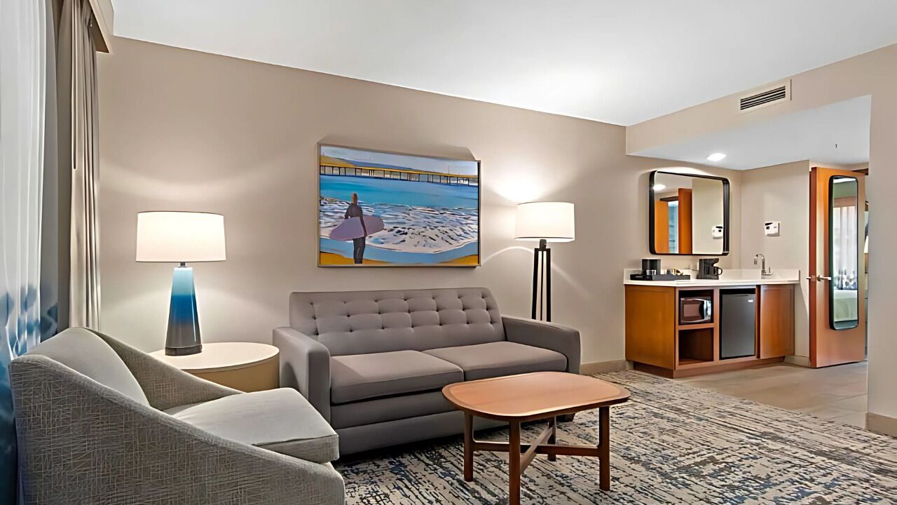 Photo of Livingroom in Anaheim Resort