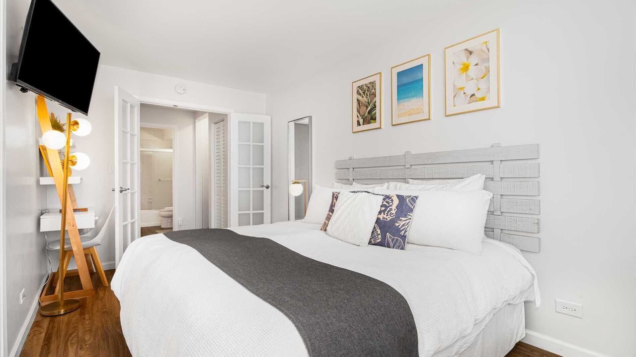 Photo of Bedroom in Ala Moana