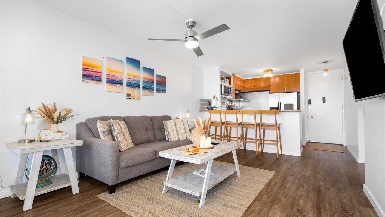 Photo of Livingroom in Ala Moana