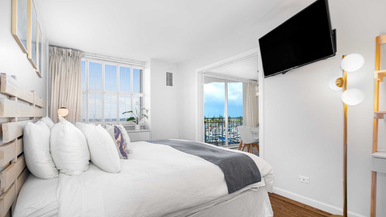 Photo of Bedroom in Ala Moana