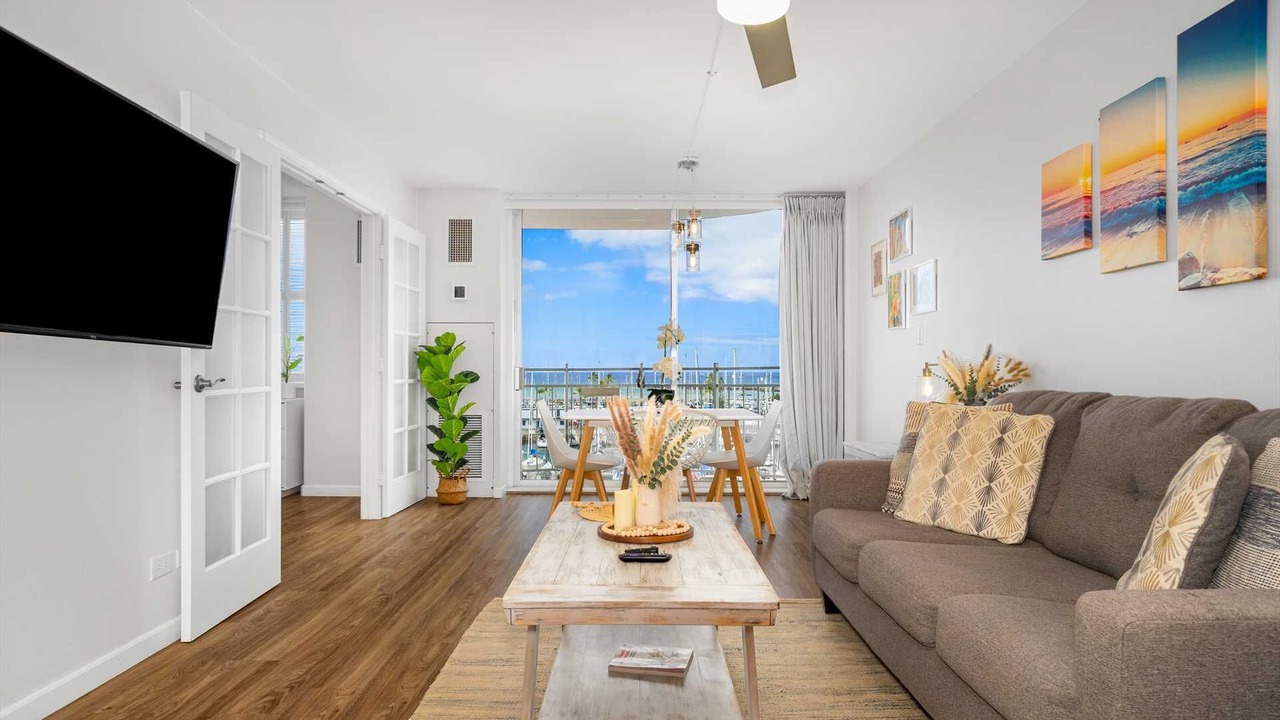 Photo of Livingroom in Ala Moana